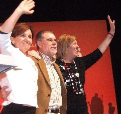  Mítin del PSOE en el Teatro Concha Espina