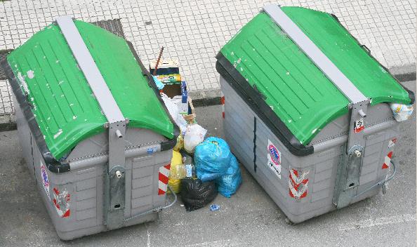  Comenzó la huelga de recogida de basuras