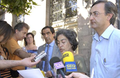  PP, PRC y ACPT piden a la alcaldesa que «persevere» en la mediación en el conflicto de basuras