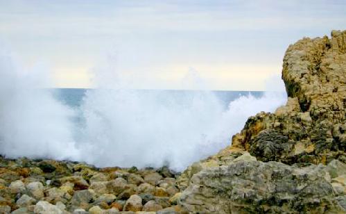  Cantabria permanece en alerta naranja por nieve y fenómenos adversos en la mar, y en amarilla por viento y lluvias