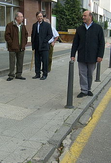  El PRC solicita el arreglo urgente de aceras en la Avenida de España