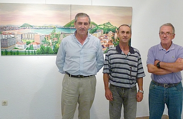 El artista con el alcalde de Suances