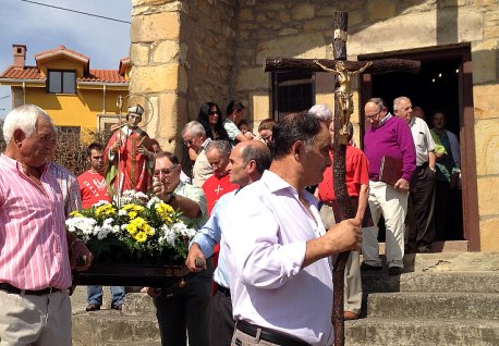  Miles de personas celebran San Cipriano