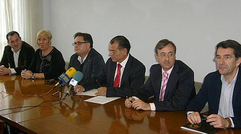  PSOE, PRC, Cámara de Comercio y CEOE exigen al Gobierno de Cantabria que cumpla su compromiso con “Torrelavega, Centro Abierto”