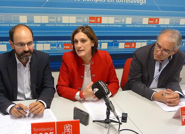  El PSOE de Torrelavega solicita retirar el título de Alcalde Honorario a Francisco Franco