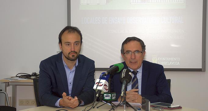 Javier López Estrada y José Manuel Cruz Viadero presentaron en abril el proyecto "Local de Ensayo, observatorio cultural"