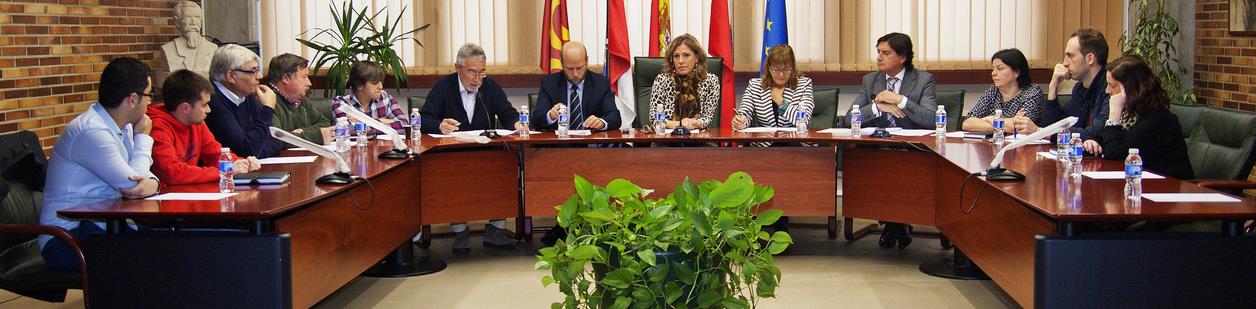 Polanco inicia acciones judiciales para reclamar 531.000 euros a la dirección del proyecto del pabellón de Requejada