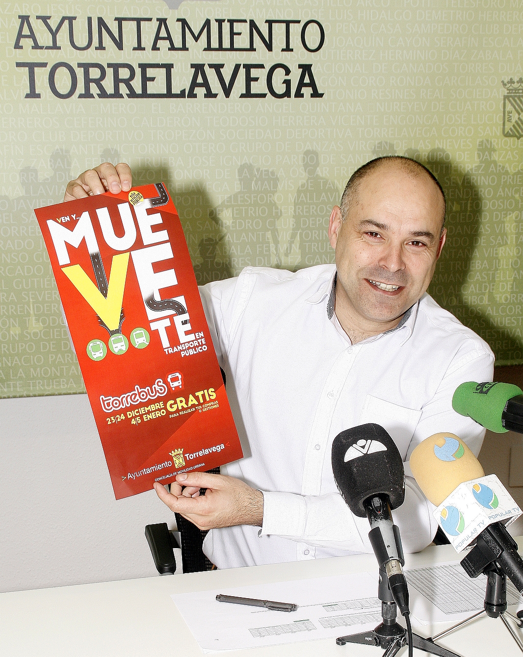 Viajar en Torrebús será gratis los días 23 y 24 de diciembre, 4 y 5 de enero - Javier Melgar Escudero, Torrebús - (C) ESTORRELAVEGA.COM