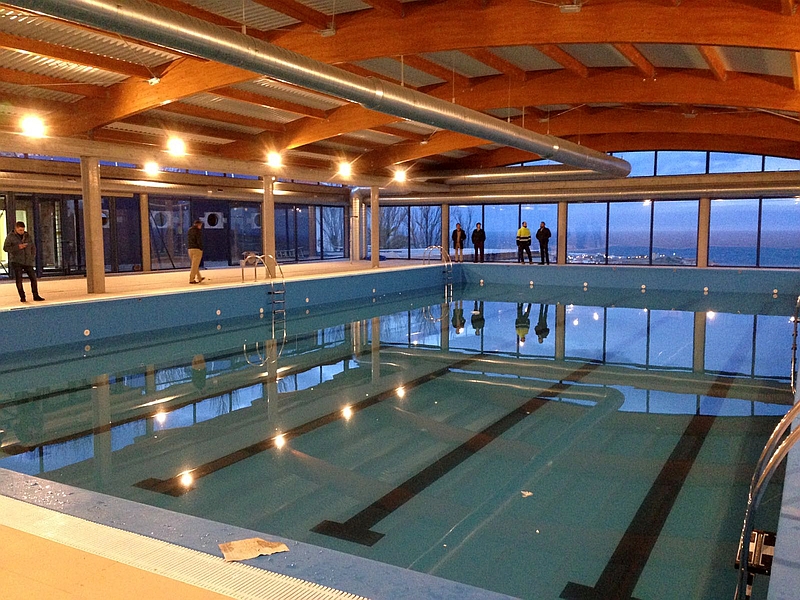  Suances ya tiene piscina cubierta y climatizada