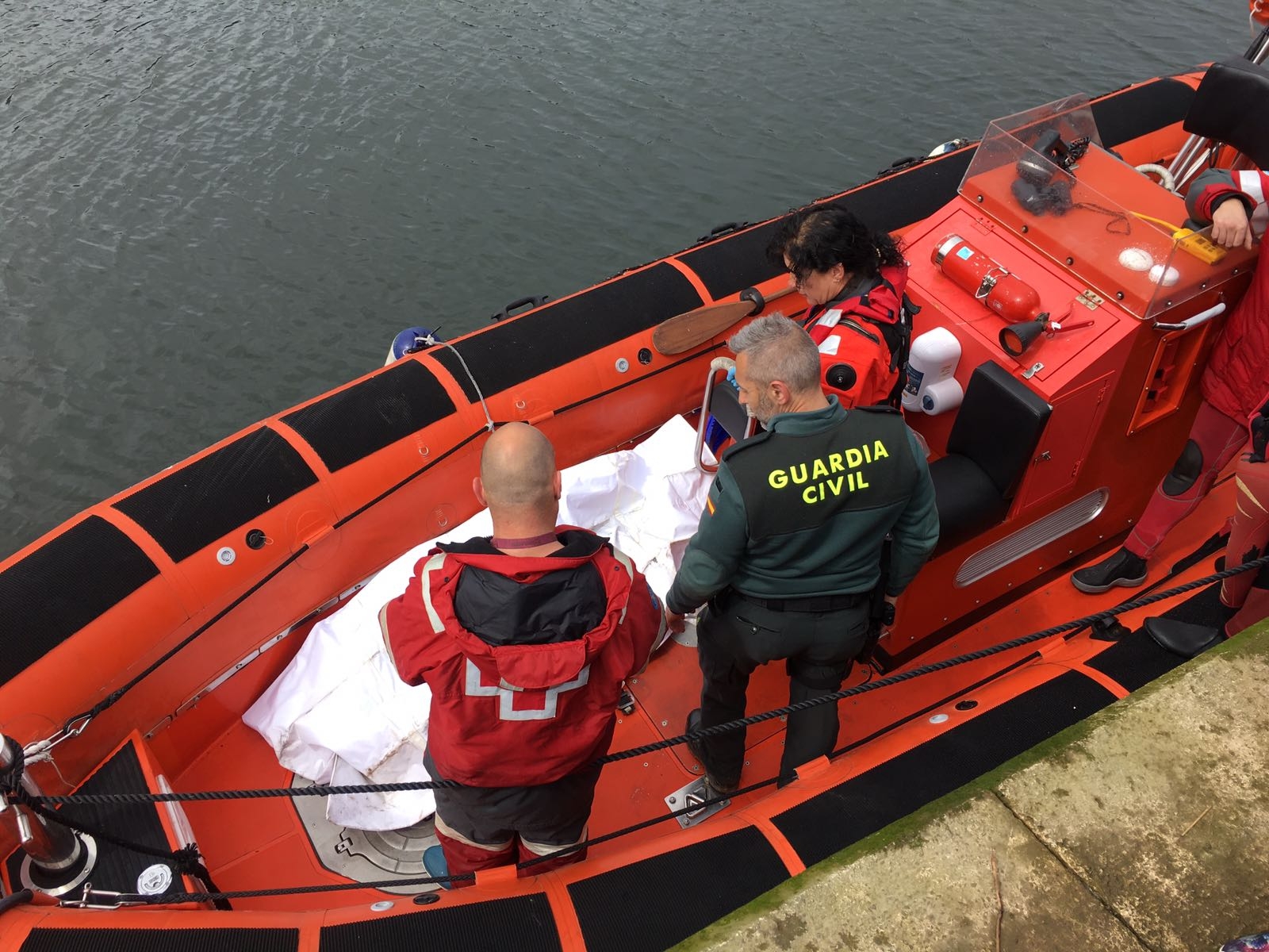  Fallece un buceador en la costa de Suances