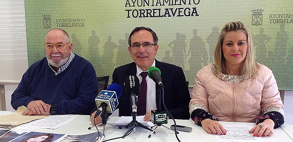 Américo Gutiérrez, José Manuel Cruz Viadero, Cristina García Viñas. Presentación FICT, 3 de mayo de 2017