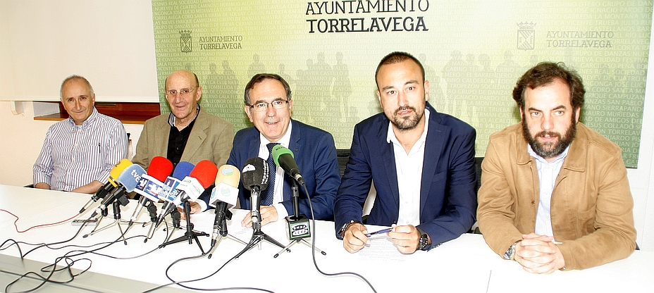 Torrelavega y San Felices se coordinan para proteger el yacimiento arqueológico de Jerramaya