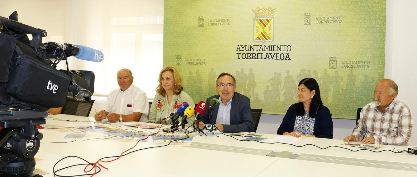 Presentada la XXX Muestra Internacional de Folclore “Por las tierras de Cantabria”