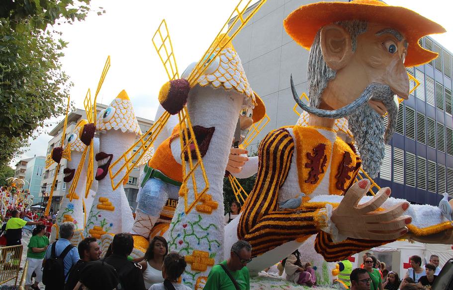 "El hombre de la Mancha" gana la Gala Floral de Torrelavega