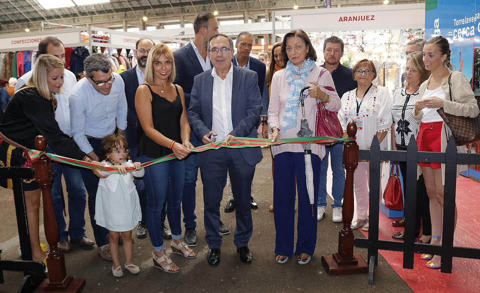  Éxito de la Feria del Stock organizada por Impulso Torrelavega