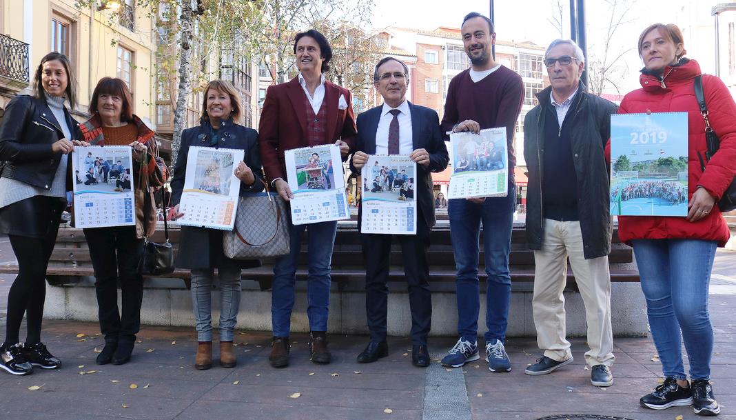  Javier Castillo «Poty» protagoniza el calendario solidario del Fernando Arce
