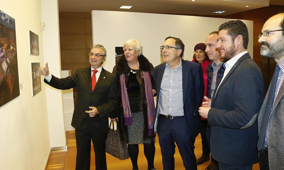 Inaugurada la exposición fotográfica ‘Torrelavega 2018. Un año sintiendo el deporte’