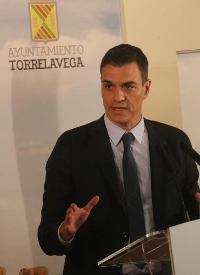  El Presidente Pedro Sánchez visitó Torrelavega, invitado por el Alcalde José Manuel Cruz Viadero