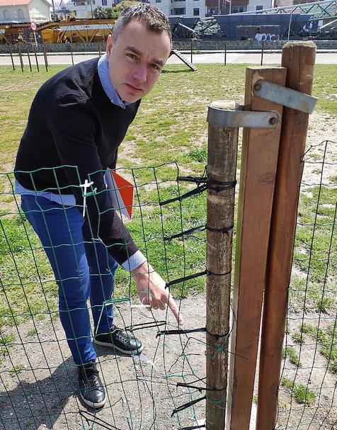 C´s Polanco denuncia la falta de mantenimiento del parque canino de Requejada