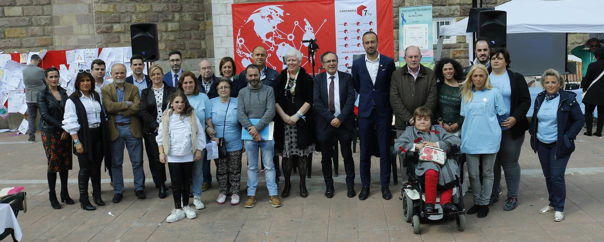 Torrelavega grita “NO” al acoso escolar