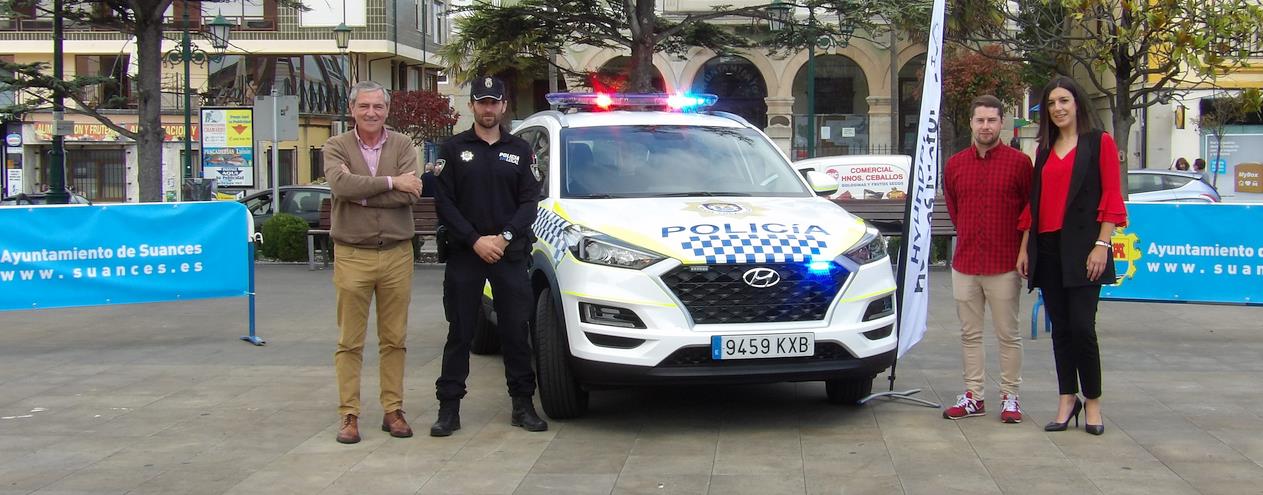 Entregado el nuevo vehículo de la Policía Municipal de Suances