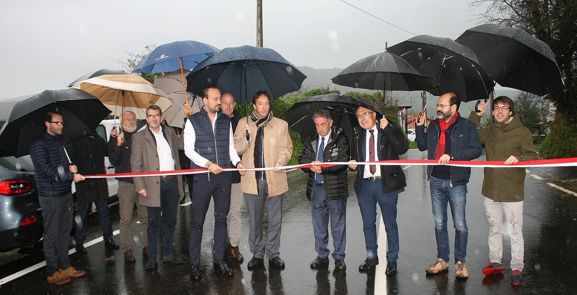 Inaugurada la carretera de La Montaña