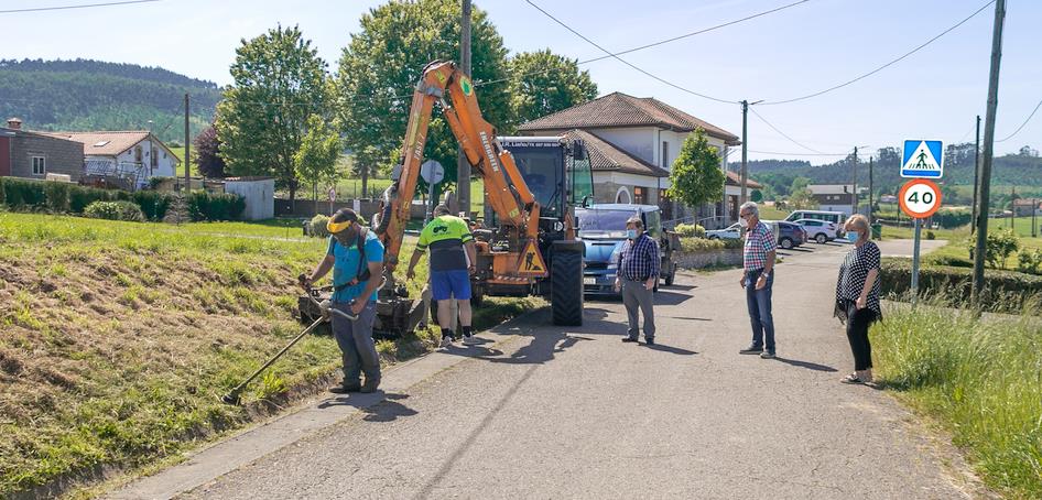  Polanco acomete la limpieza de cunetas en cerca de 98 kilómetros de caminos rurales