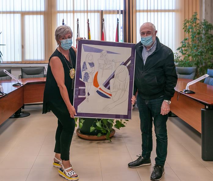  Pedro Sobrado entrega a Polanco la obra original del Premio Mujer Referente