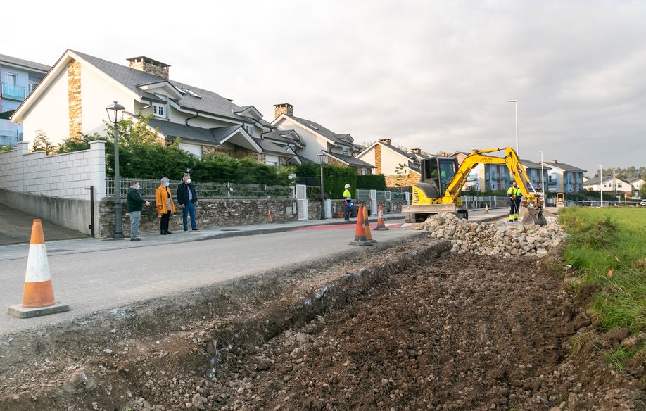  Iniciadas las obras del nuevo aparcamiento de La Gerra, entre Polanco y Requejada