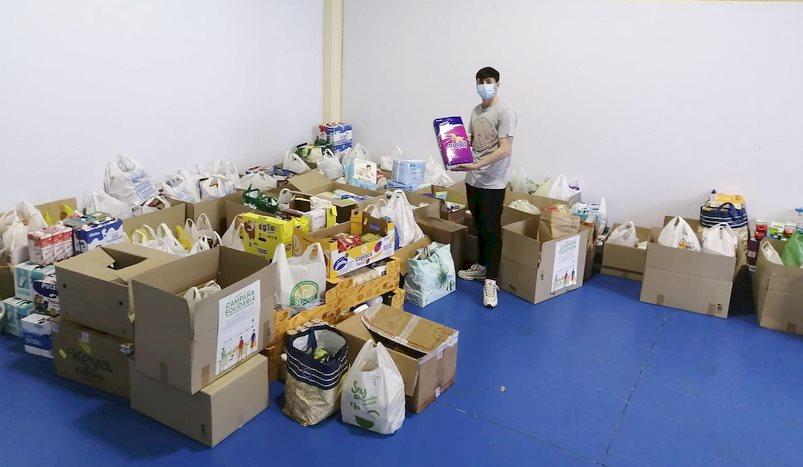  Éxito de la campaña de recogida de alimentos organizada dentro del proyecto RED39300