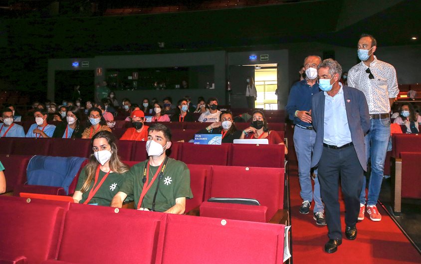  Revilla asiste en Torrelavega a la reunión anual de las asociaciones de Erasmus de España