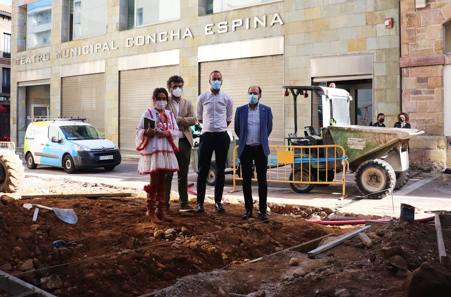  Torrelavega tendrá un micro espacio cultural frente al Teatro Municipal Concha Espina