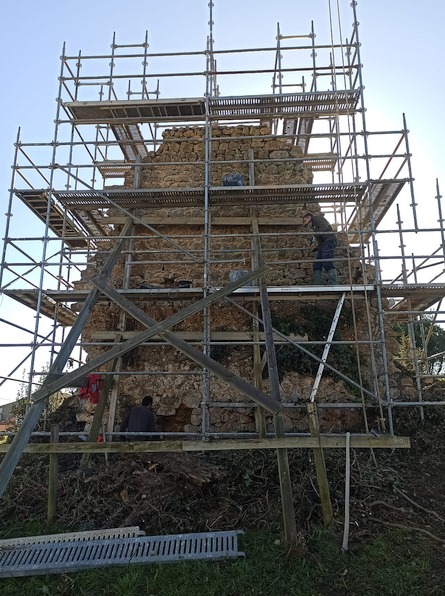 Comienza la segunda fase de rehabilitación de la Torre Medieval de Tagle