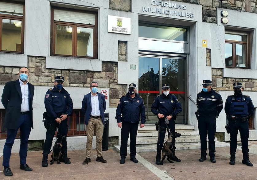 La Policía Local de Torrelavega estrena su Unidad Canina