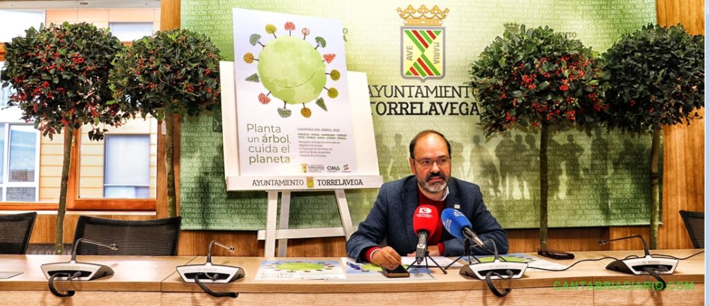 José Luis Urraca, concejal de Medio Ambiente - Se abren las solicitudes para participar en la campaña ‘Planta un árbol. Cuida el planeta’