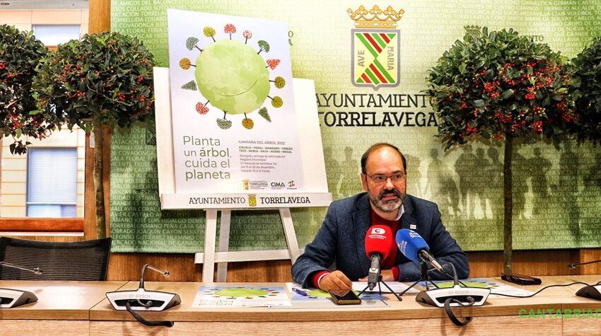 José Luis Urraca, concejal de Medio Ambiente - Se abren las solicitudes para participar en la campaña ‘Planta un árbol. Cuida el planeta’