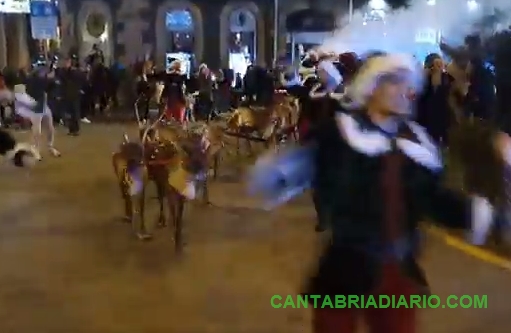 Días atrás otra asociación animalista volvió a denunciar el uso de renos en el desfile de Papá Noel