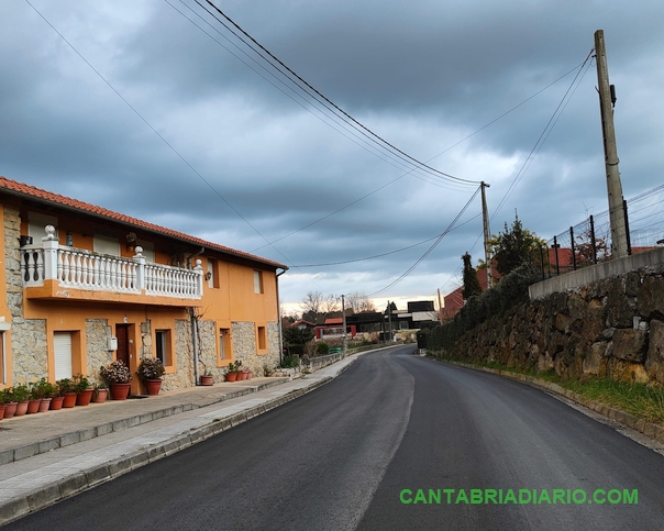 Comienzan las obras de asfaltado en Santillana del Mar