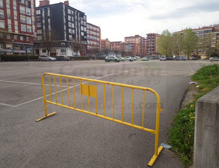 El cierre de La Carmencita complica todavía más el aparcamiento en Torrelavega