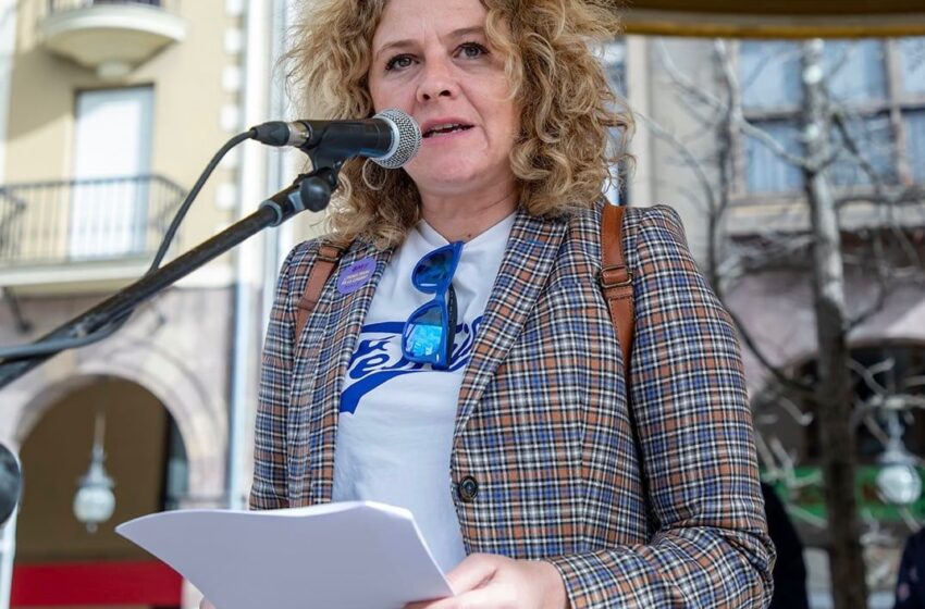  Torrelavega aprueba el manifiesto contra la violencia de género y abre inscripciones para el autobús gratuito a la manifestación del 25 N en Santander