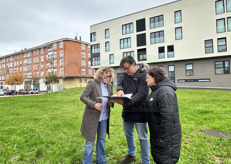  Medio Ambiente crea un bosque urbano en el entorno del Hogar municipal del transeúnte dentro del proyecto “Conexión Natural”
