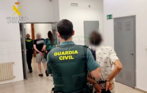 La Guardia Civil detiene a los presuntos autores de un alunizaje en instalaciones municipales de Puente San Miguel