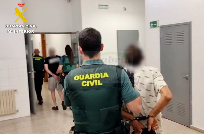  La Guardia Civil detiene a los presuntos autores de un alunizaje en instalaciones municipales de Puente San Miguel