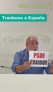 Bronca en el Pleno de Torrelavega: VOX llama «traidor» al PSOE y el Alcalde les llama al orden